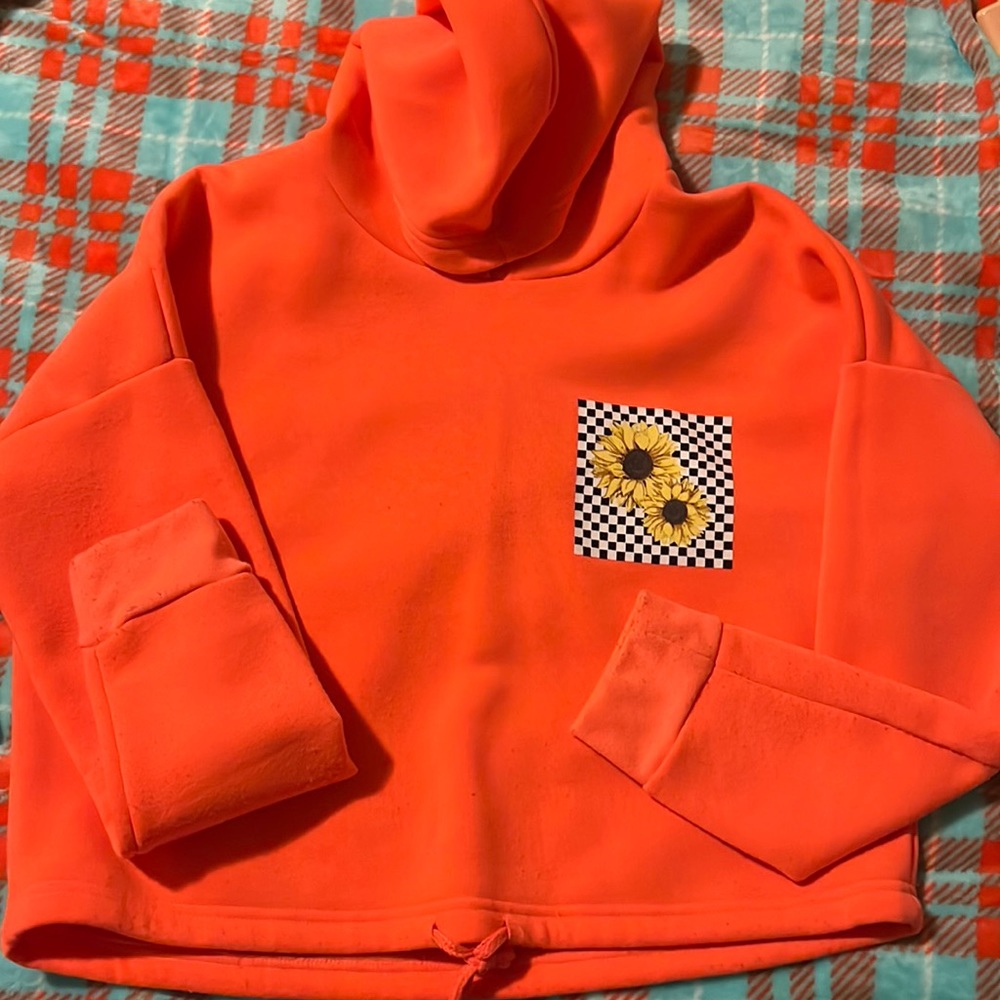 pink crop top hoodie